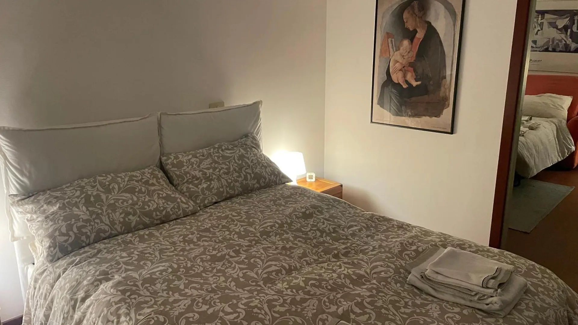 Casa Di Ringhiera Milanese Apartment  Milan